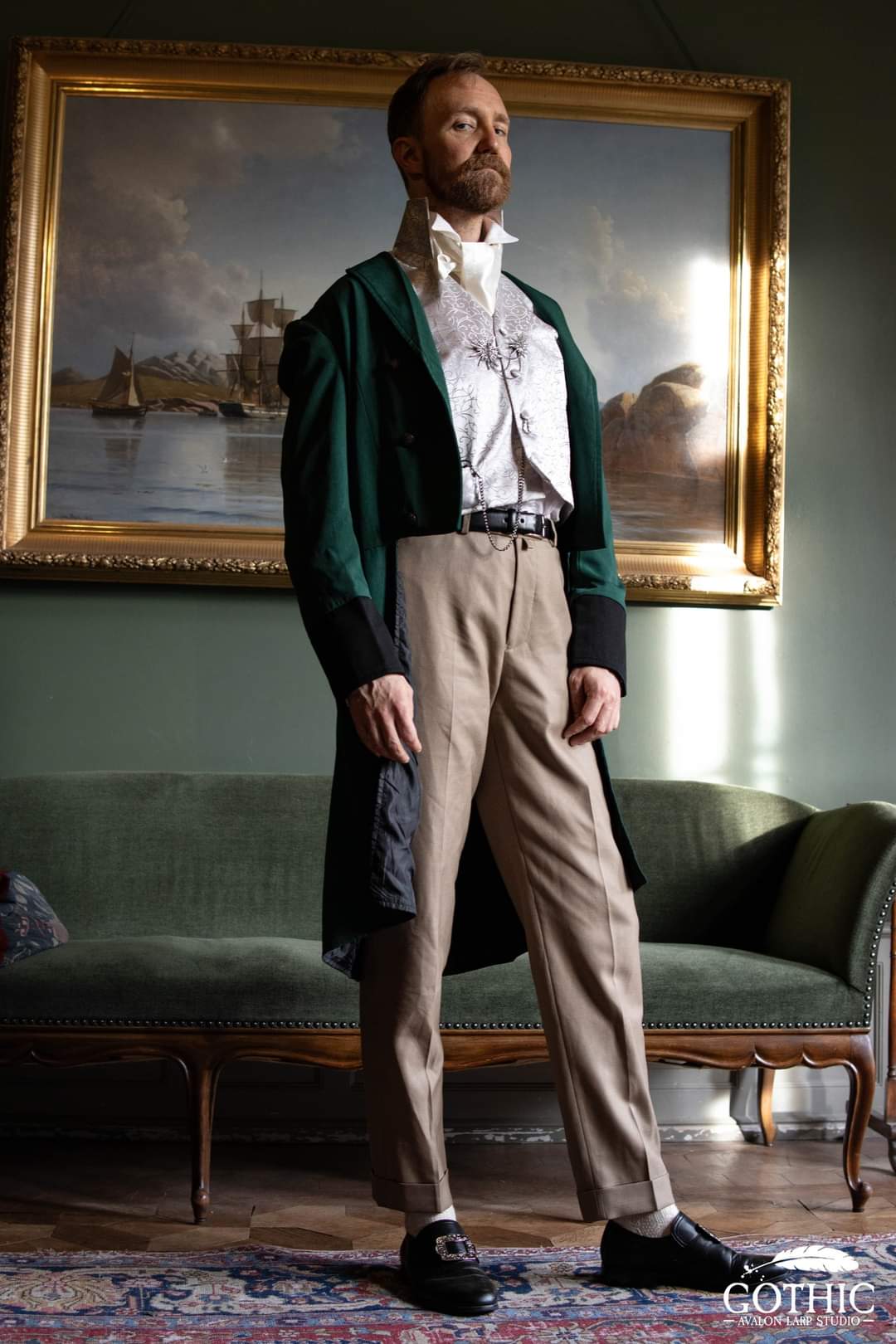 Diverse Regency herreantrekk