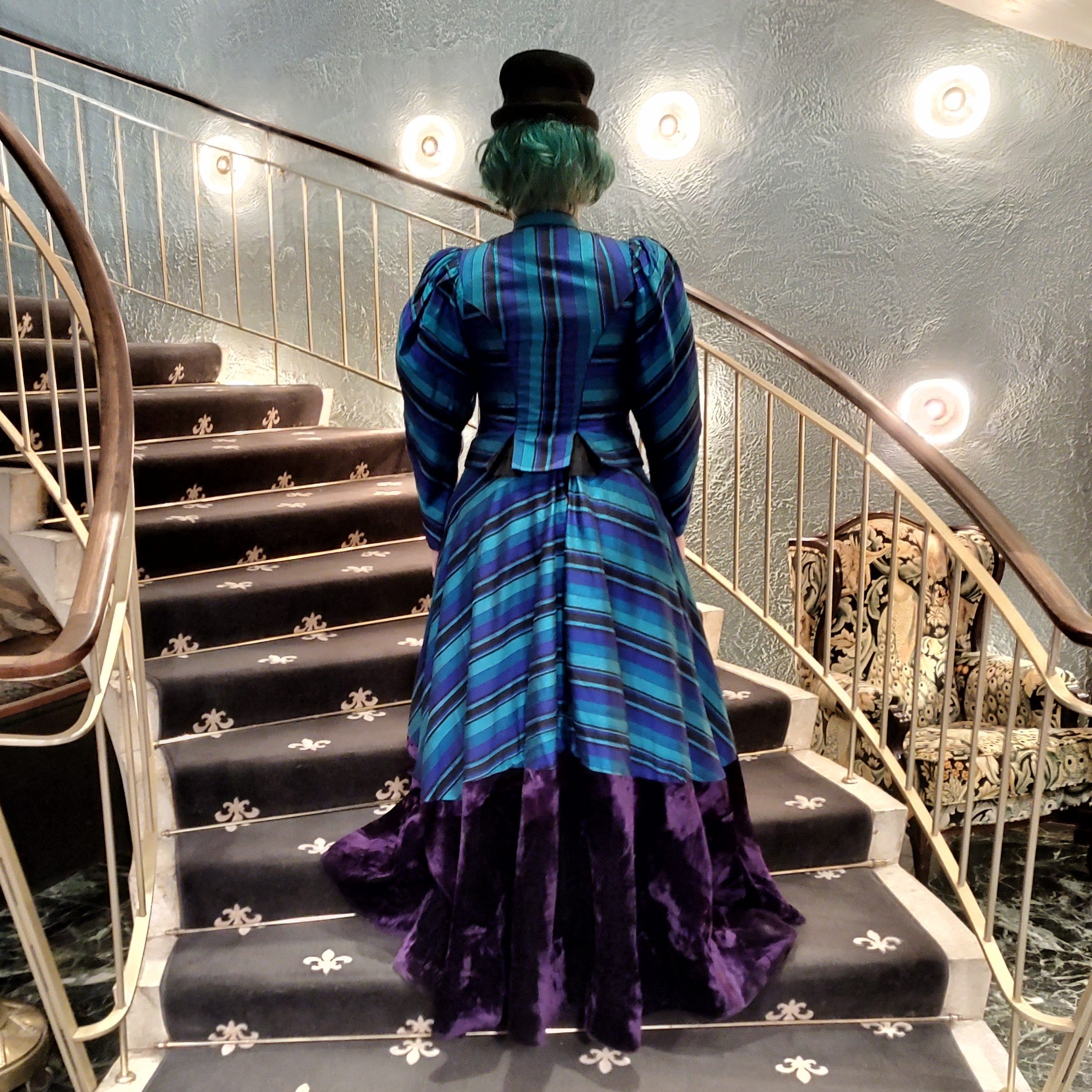 Dagantrekk i silke, 1900-inspirert, XL