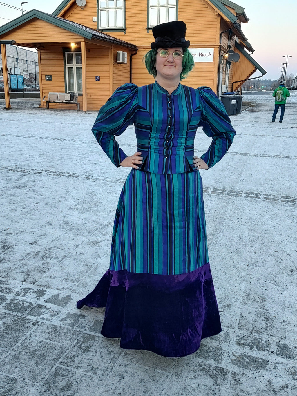 Dagantrekk i silke, 1900-inspirert, XL