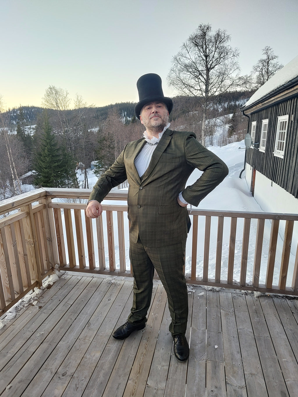 Edvardiansk herredress, str 56