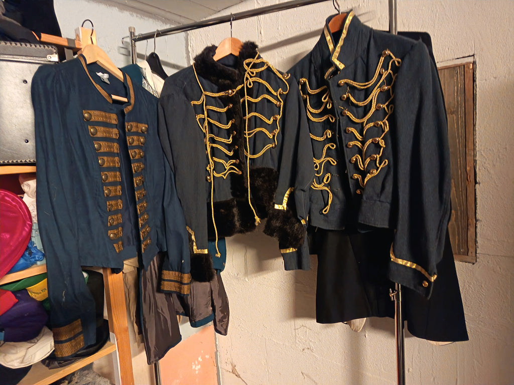 Uniformsjakker, L-XL