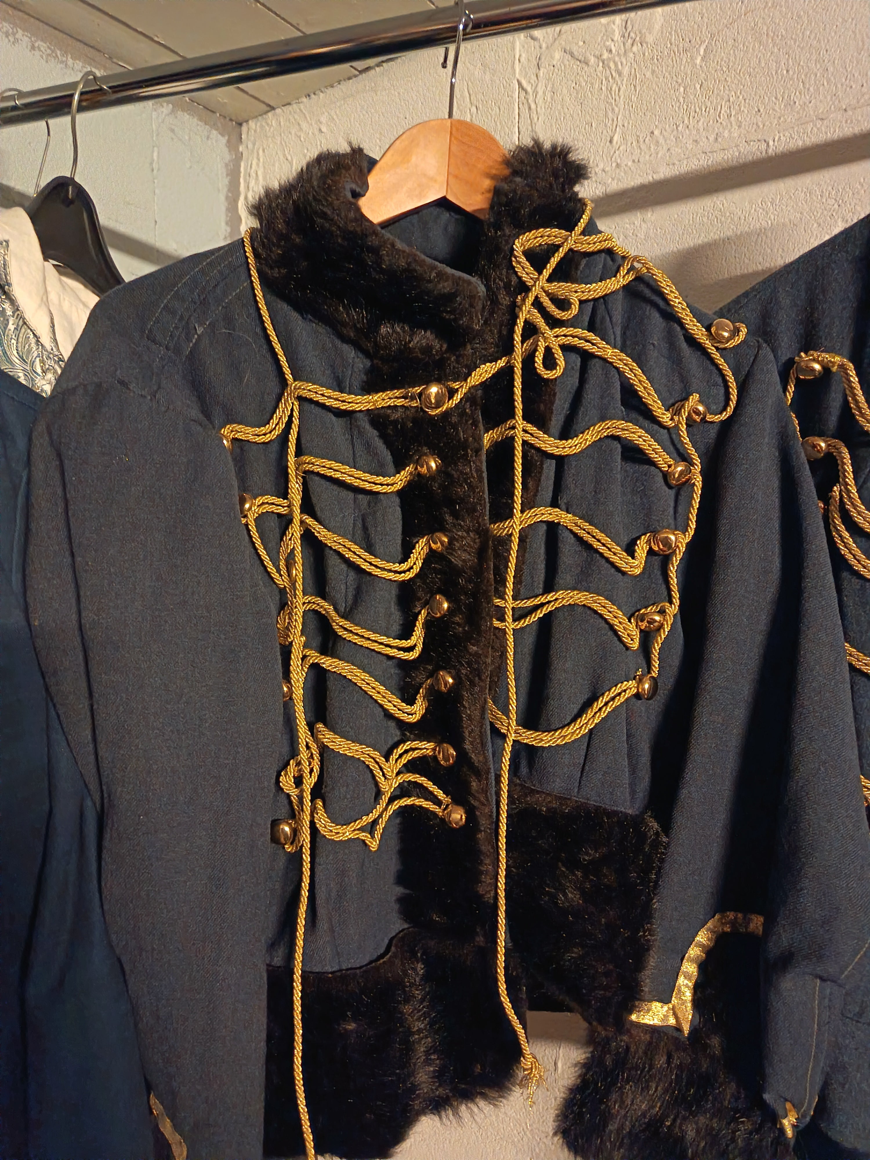 Uniformsjakker, L-XL