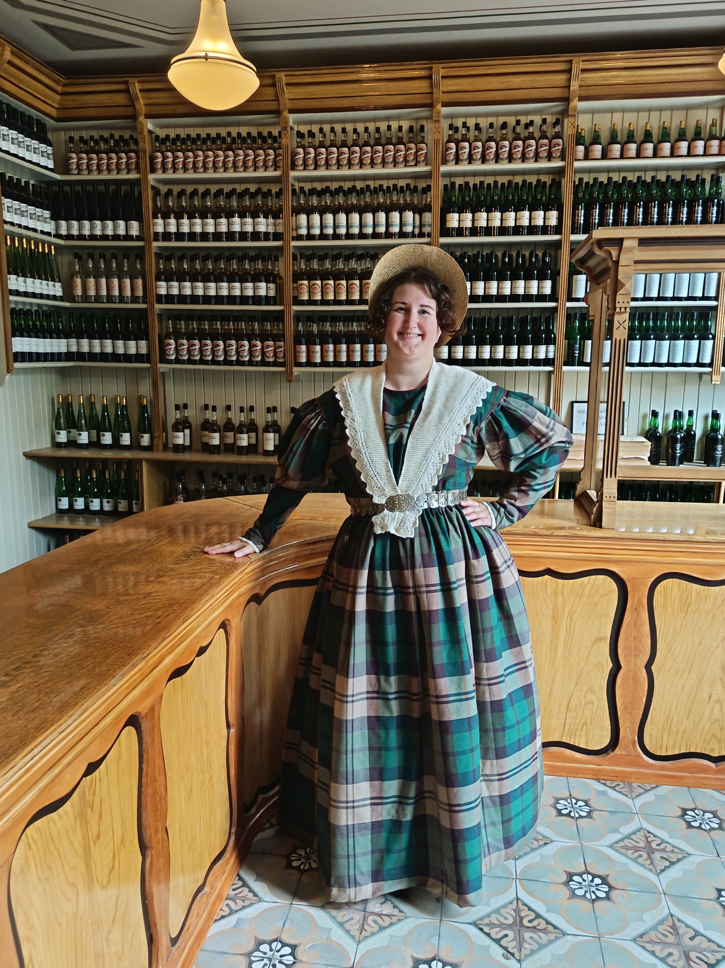 1840 grønnrutet kjole XXL